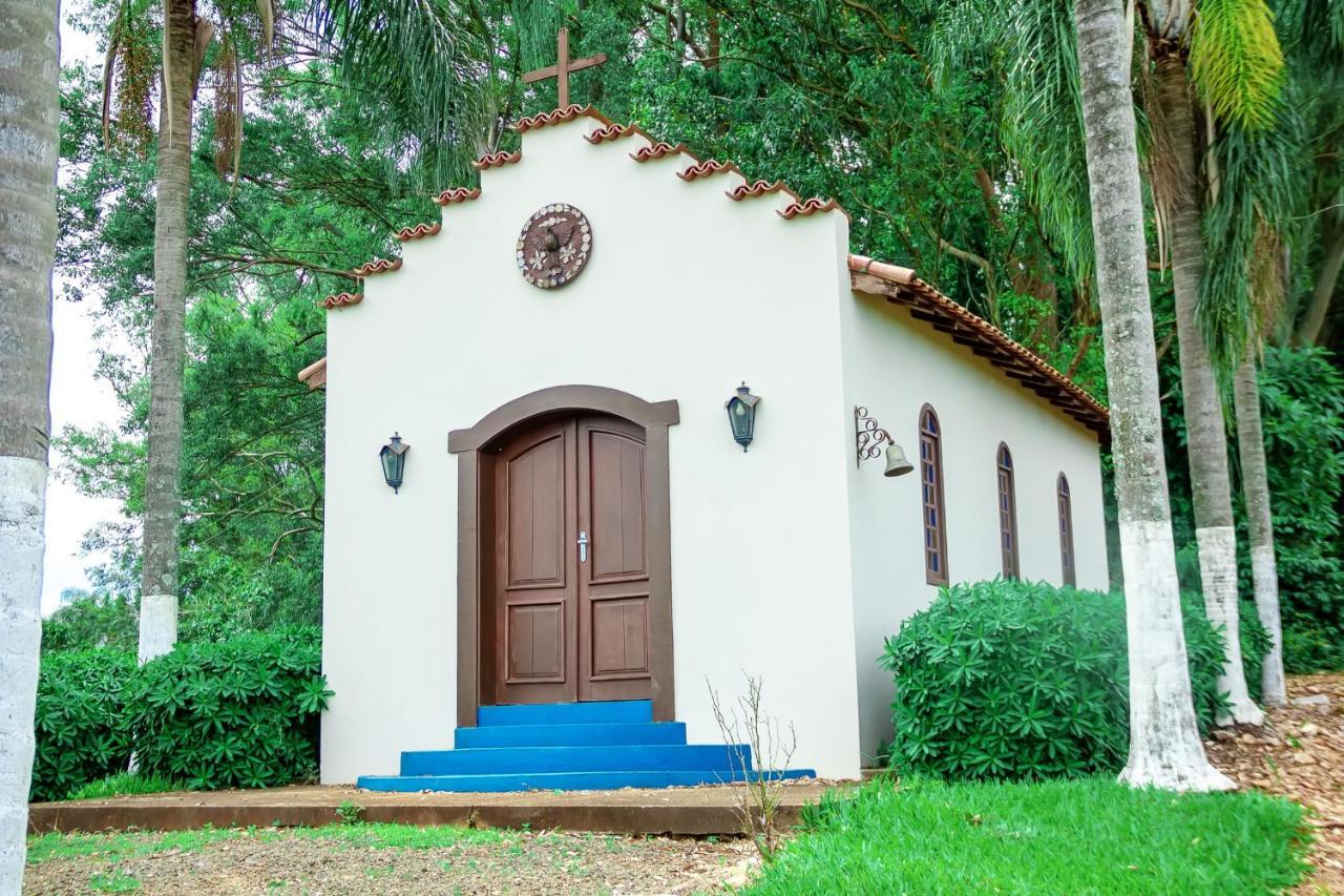 Villa Fazendinha Nossa Senhora Da Medalha Milagrosa Ouro Fino  Exterior foto